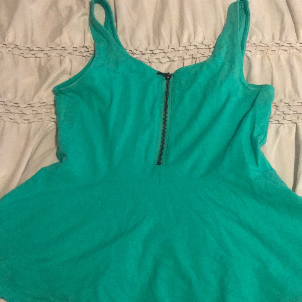 Express top - Picture 2 of 2